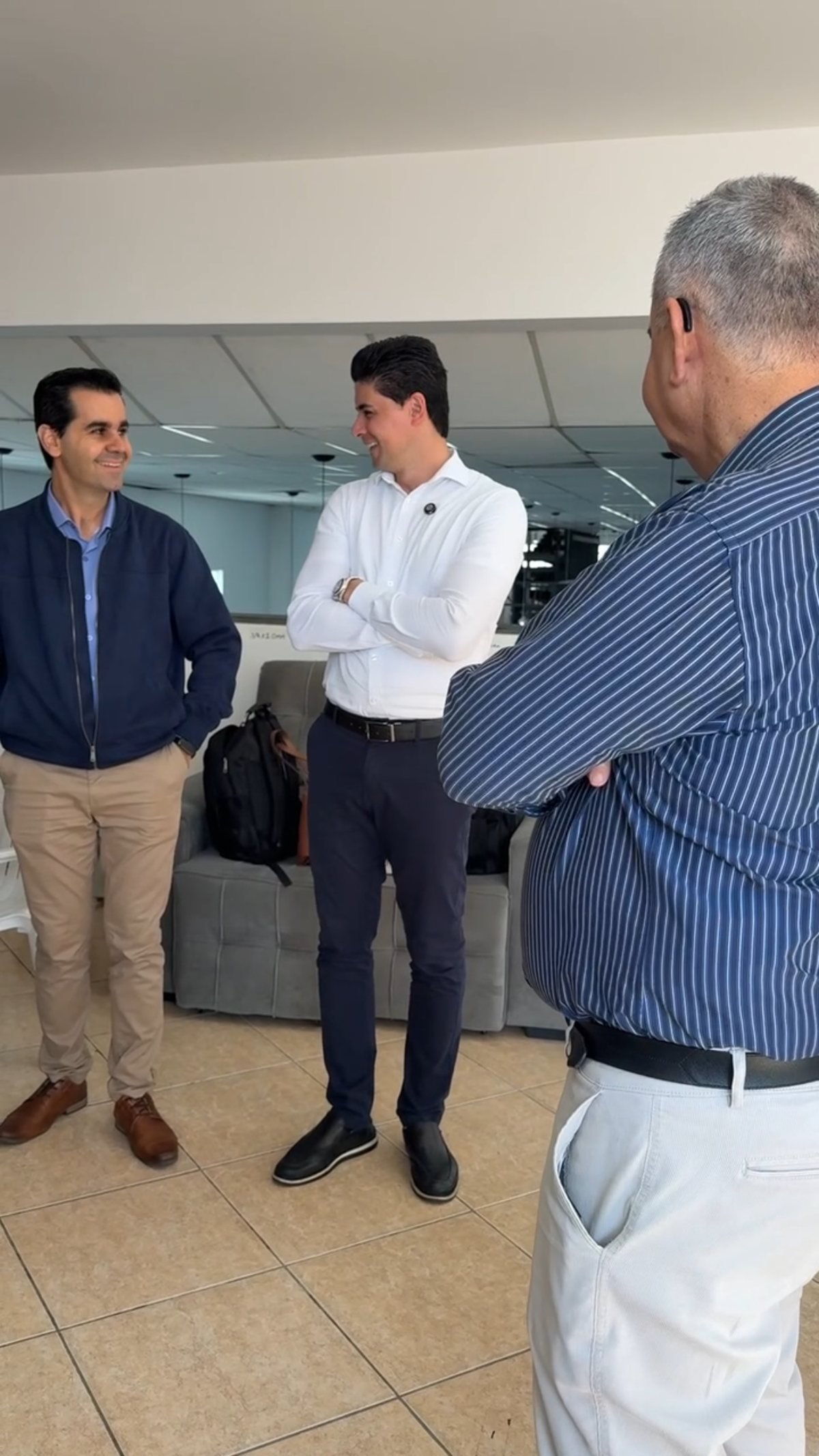 Especialistas da Open Matcon trabalhando com empresários e lideranças